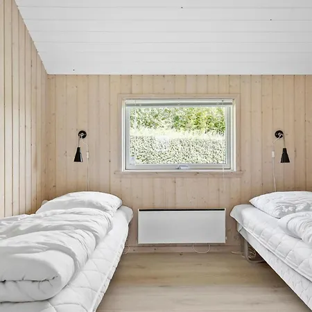 Stunning Home In Otterup With Sauna * オテルプ