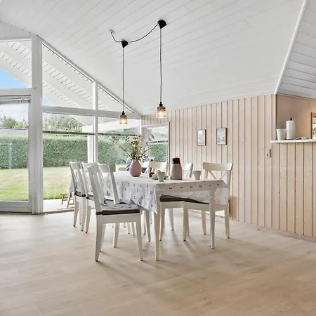 別荘 Stunning Home In Otterup With Sauna オテルプ
